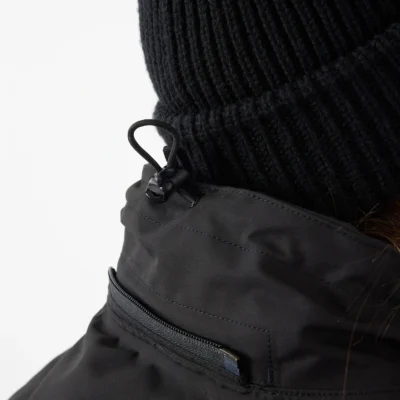 Manteau Scope isolé Jet Noir TOBE pour motoneige et VTT – chaleur, protection et performance par temps froid